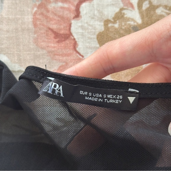 Zara Women’s Black Mesh Sheer Cutout Long Sleeve Bodysuit - Picture 8 of 8